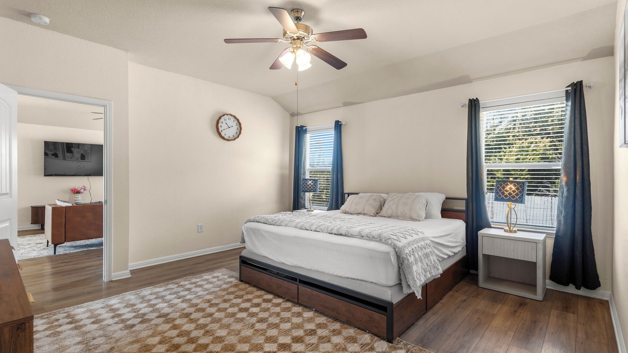 Photo of Bedroom in Pioneer Crossing