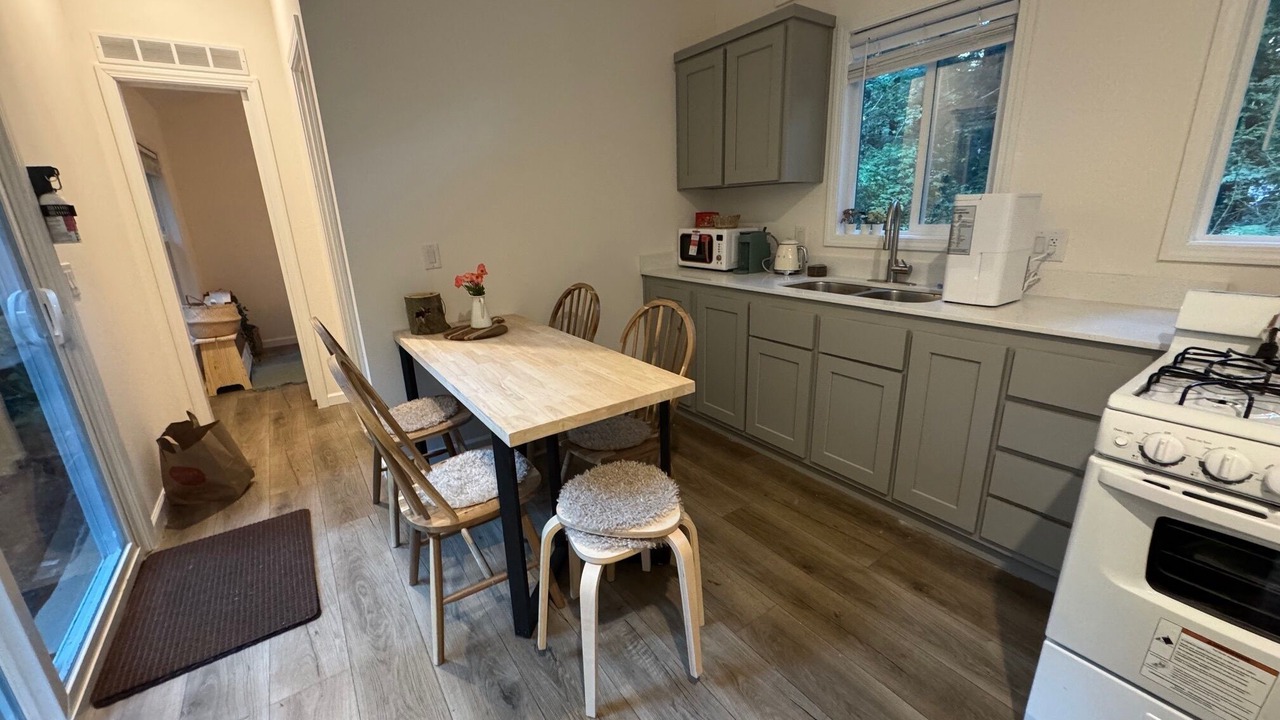 Photo of Kitchen in Klamath