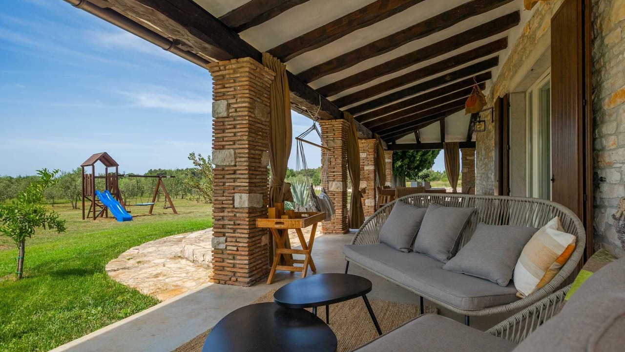 Photo of Patio Balcony in Tar