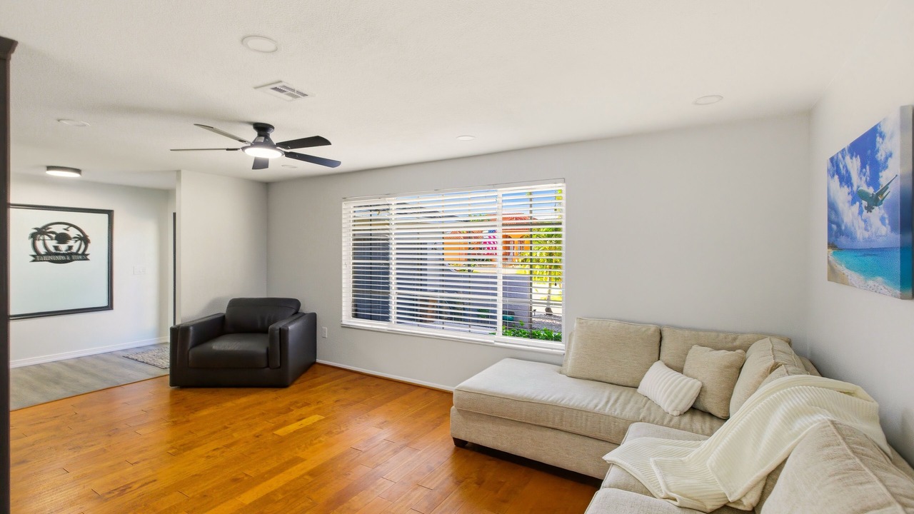 Photo of Livingroom in Burnt Store Isles