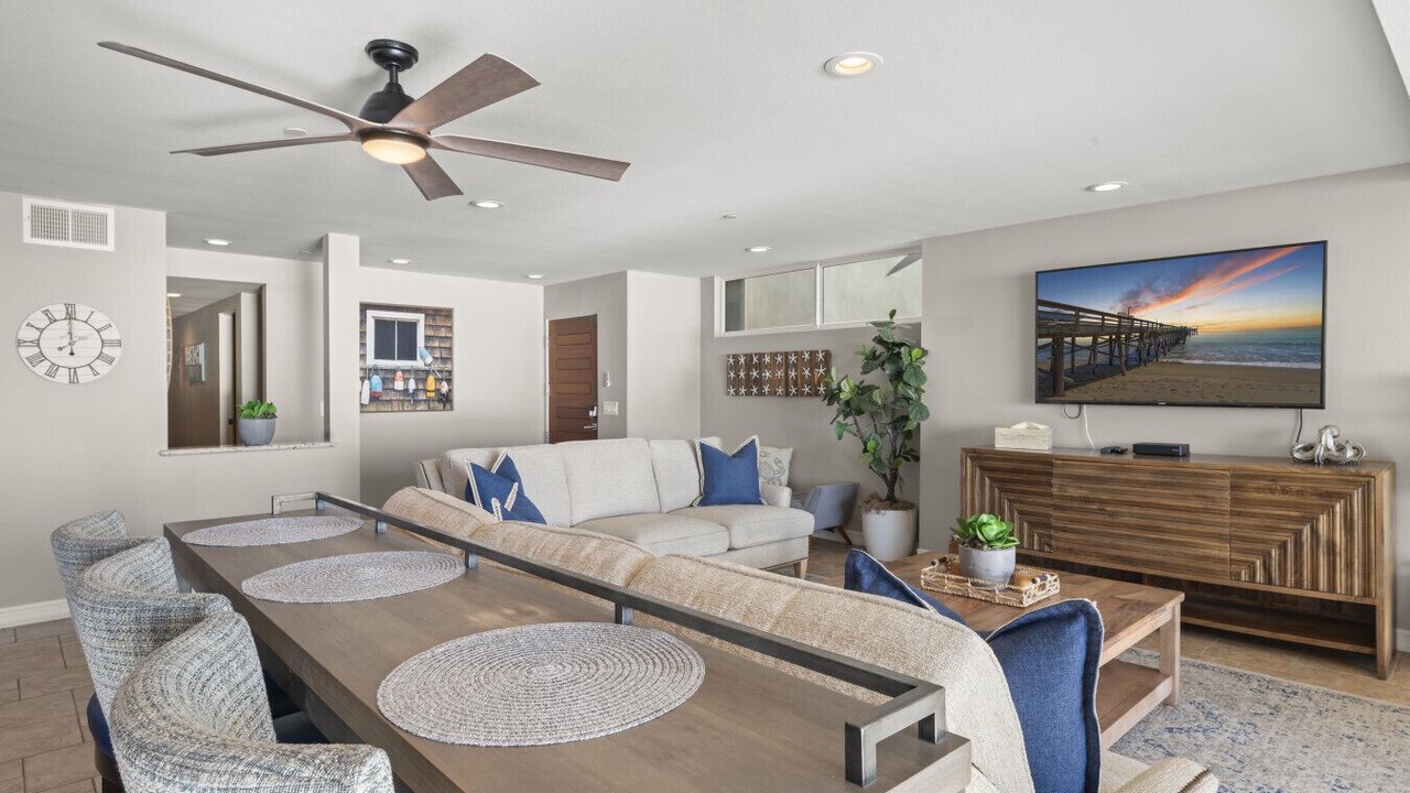 Photo of Livingroom in Capistrano Beach