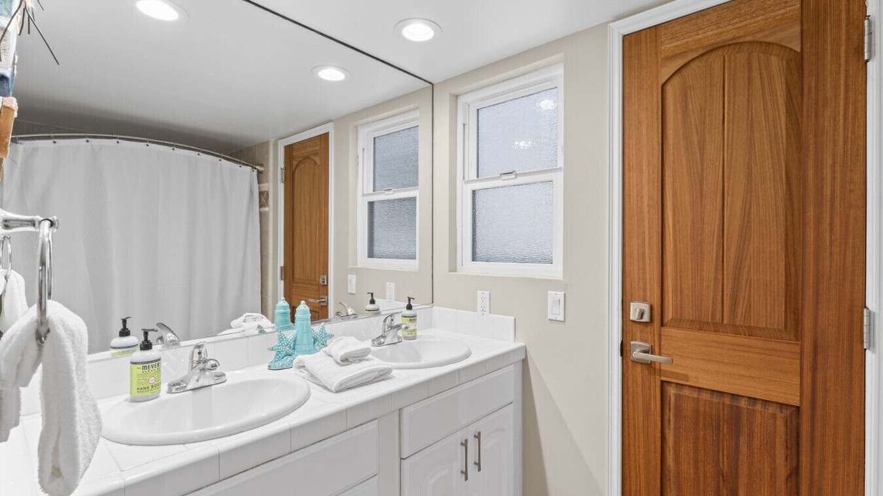 Photo of Bathroom in Capistrano Beach
