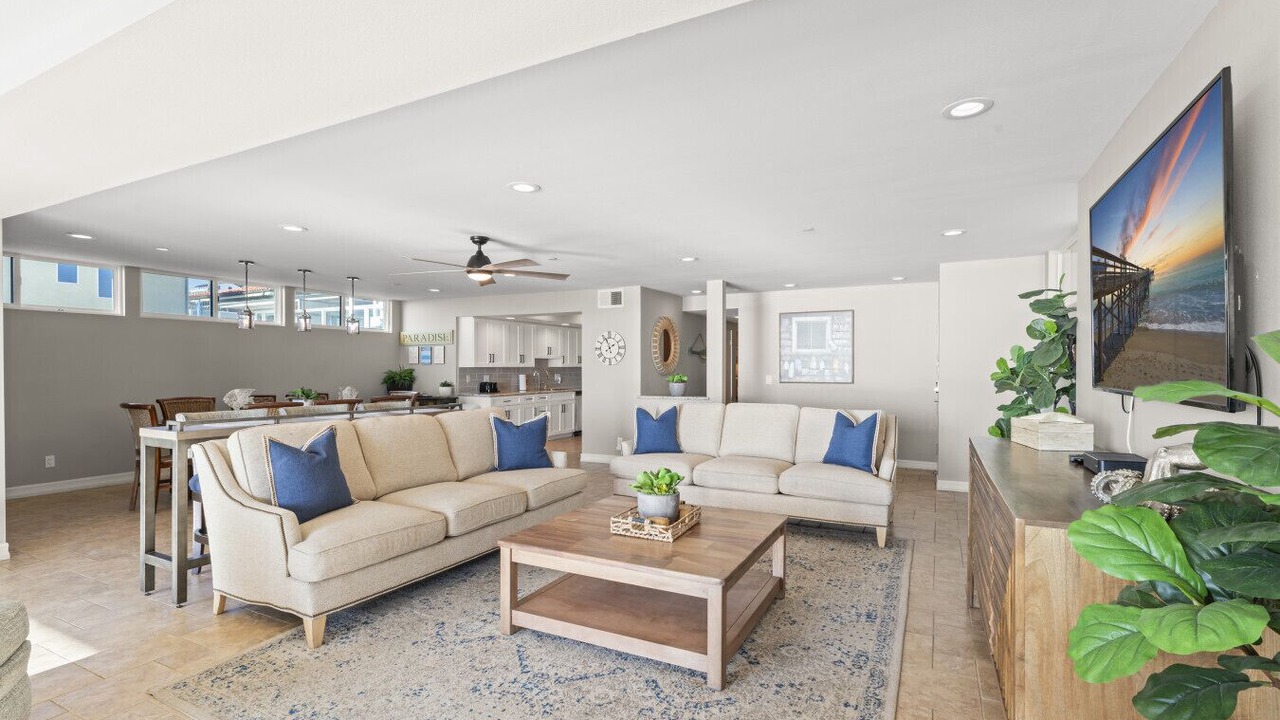 Photo of Livingroom in Capistrano Beach