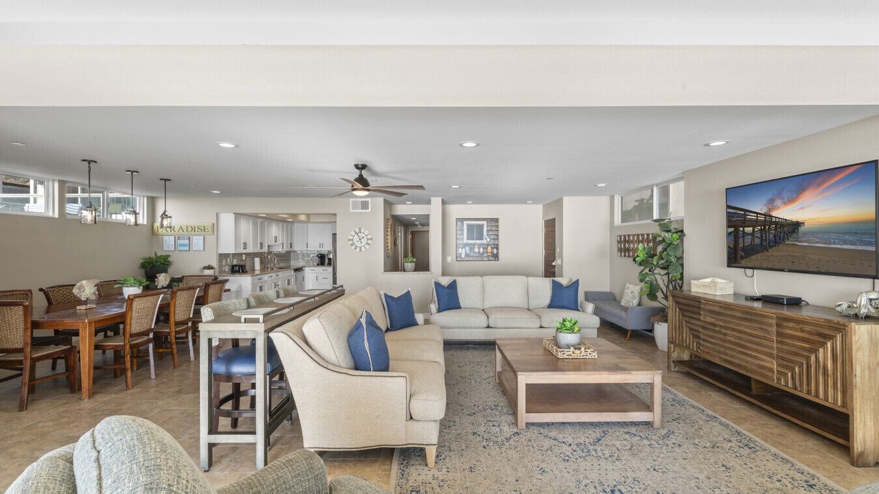 Photo of Livingroom in Capistrano Beach