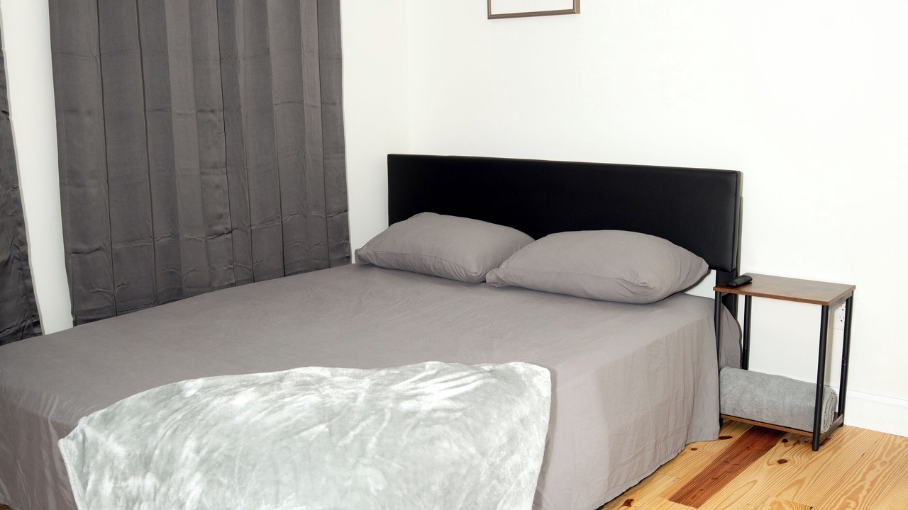Photo of Bedroom in Stockade Historic District