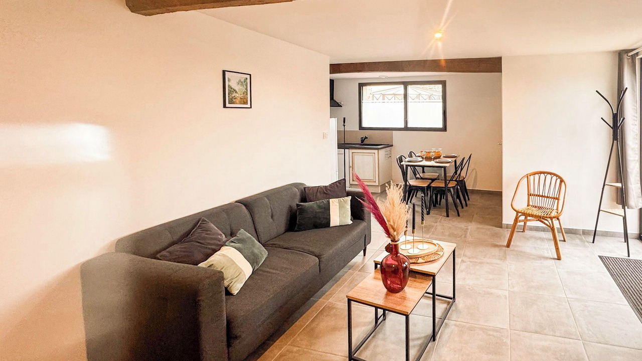 Photo of Livingroom in Chambretaud