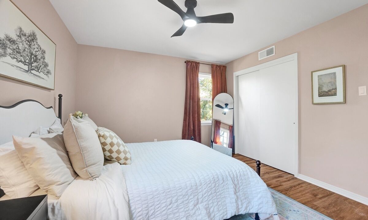 Photo of Bedroom in Van Buren