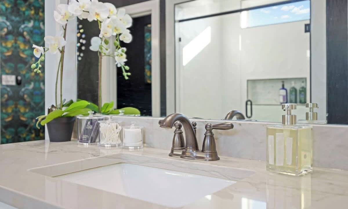 Photo of Bathroom in West Dallas