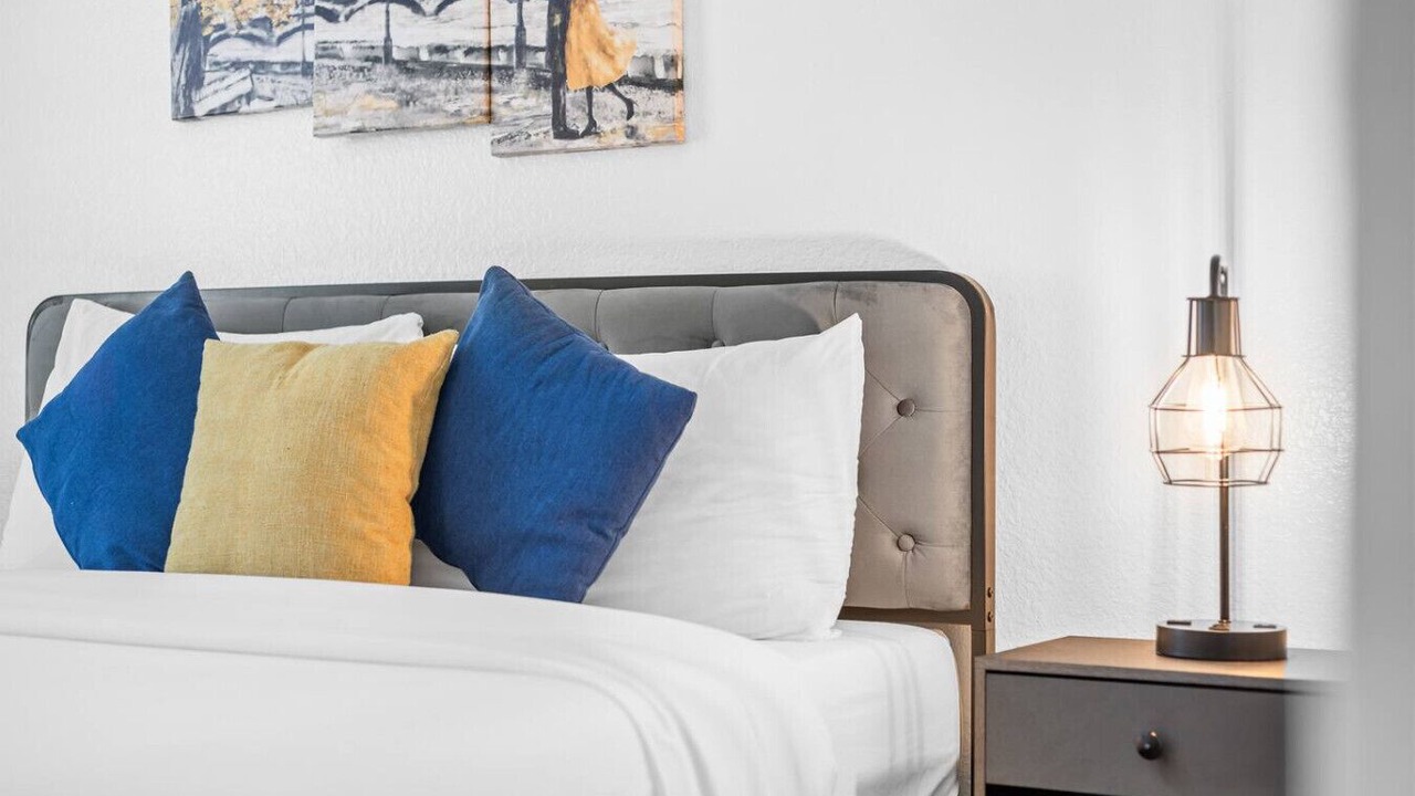 Photo of Bedroom in Grand Prairie