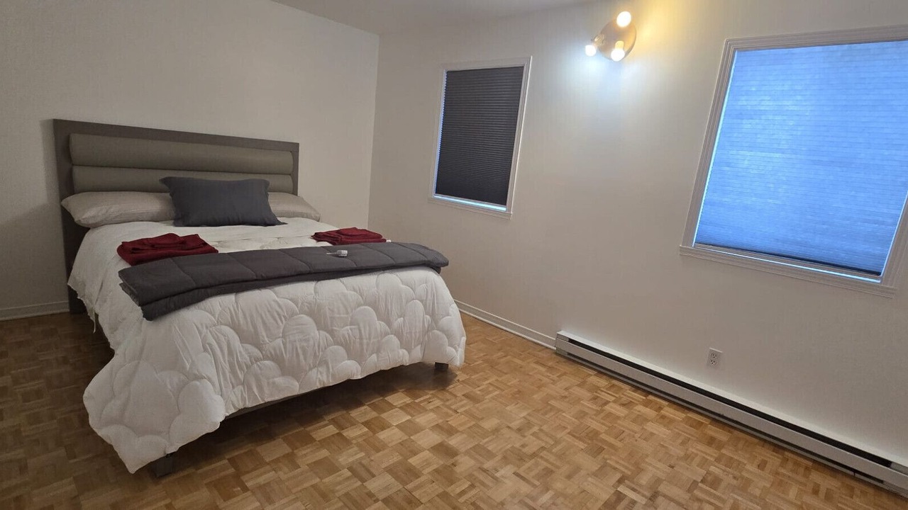 Photo of Bedroom in Laval