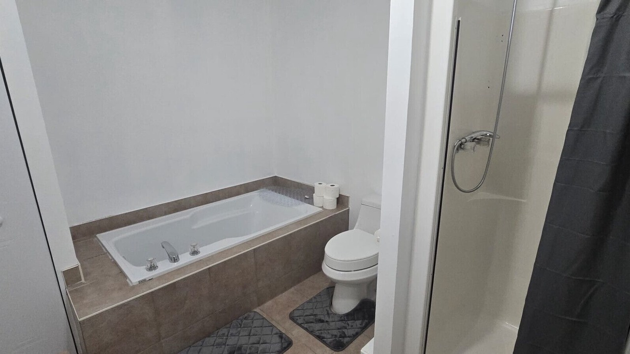 Photo of Bathroom in Laval