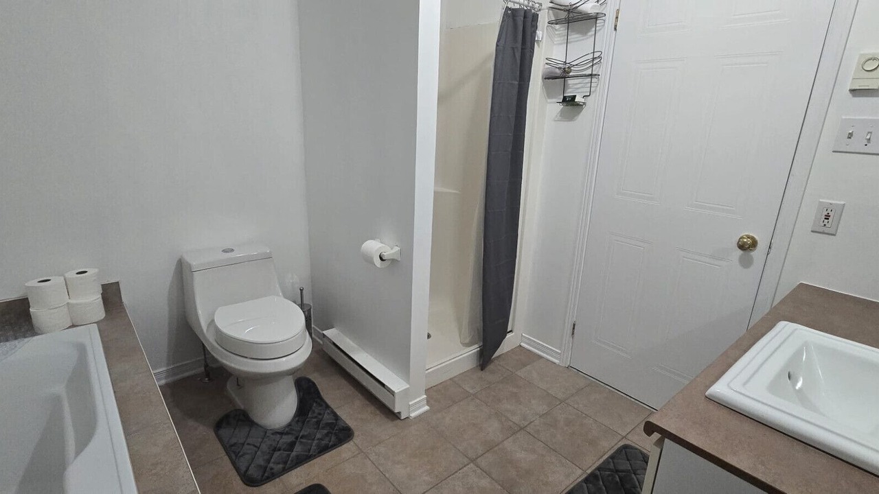 Photo of Bathroom in Laval