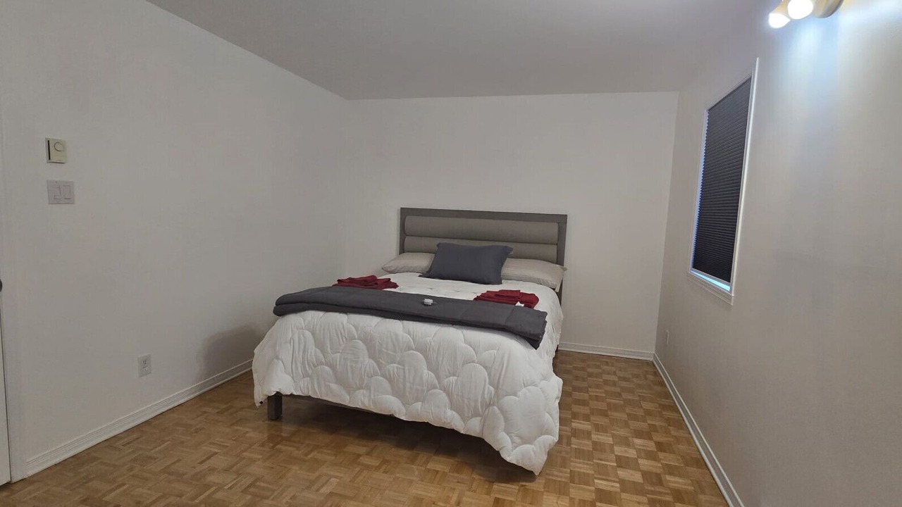 Photo of Bedroom in Laval