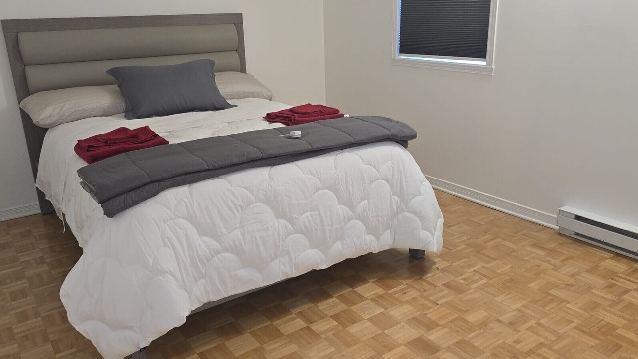 Photo of Bedroom in Laval