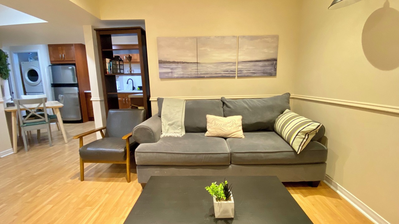 Photo of Livingroom in Vaughan