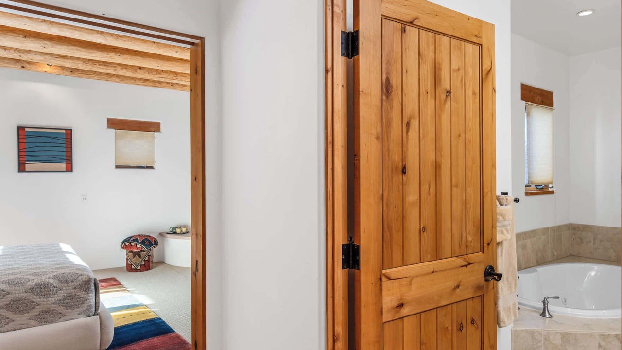 Photo of Bedroom in Tesuque