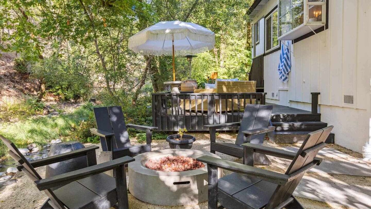 Photo of Outdoor in Kenwood