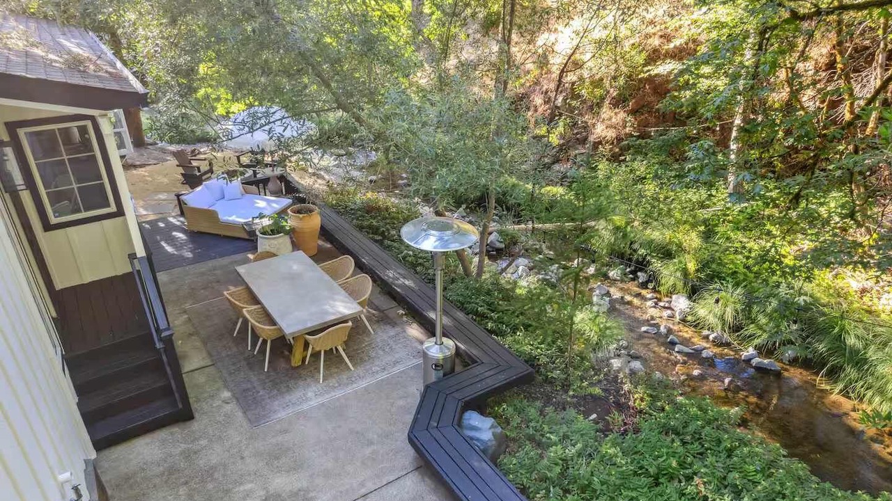 Photo of Outdoor in Kenwood