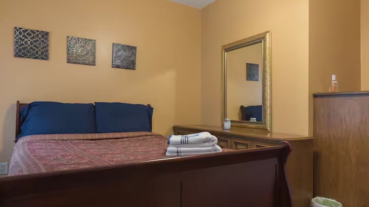 Photo of Bedroom in Highland Park