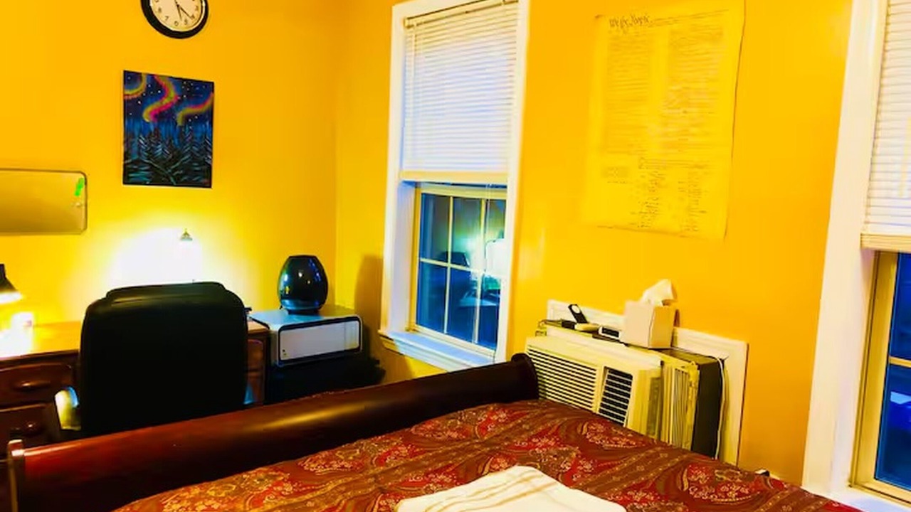 Photo of Bedroom in Highland Park