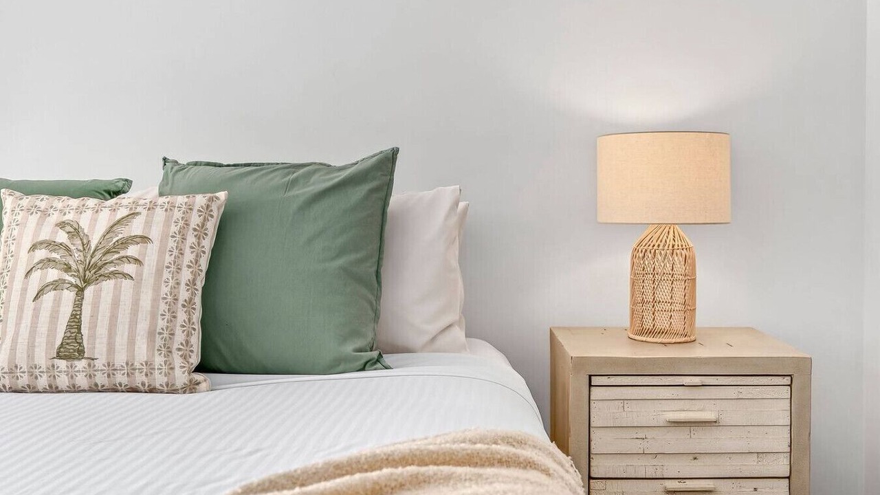 Photo of Bedroom in Main Beach