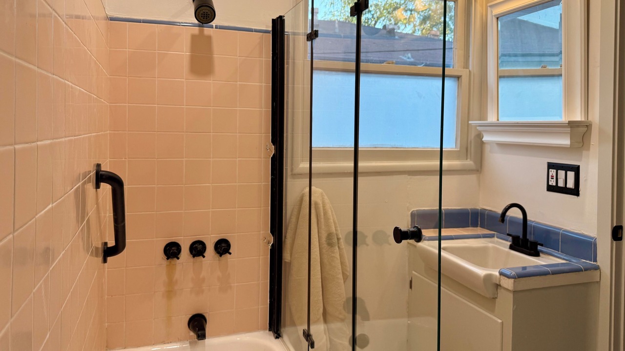Photo of Bathroom in Zaferia