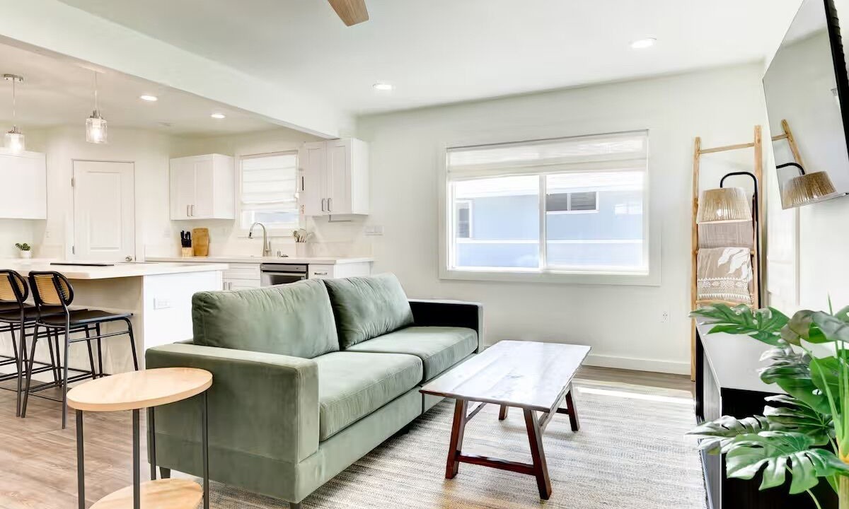 Photo of Livingroom in Keolu Hills