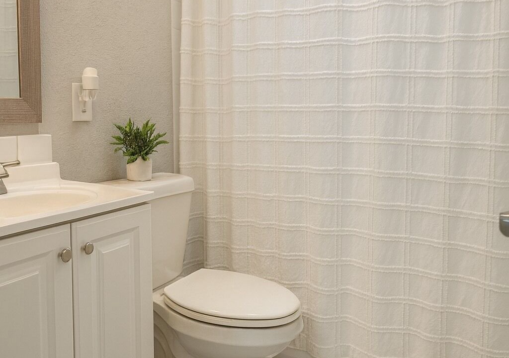 Photo of Bathroom in Apollo Beach