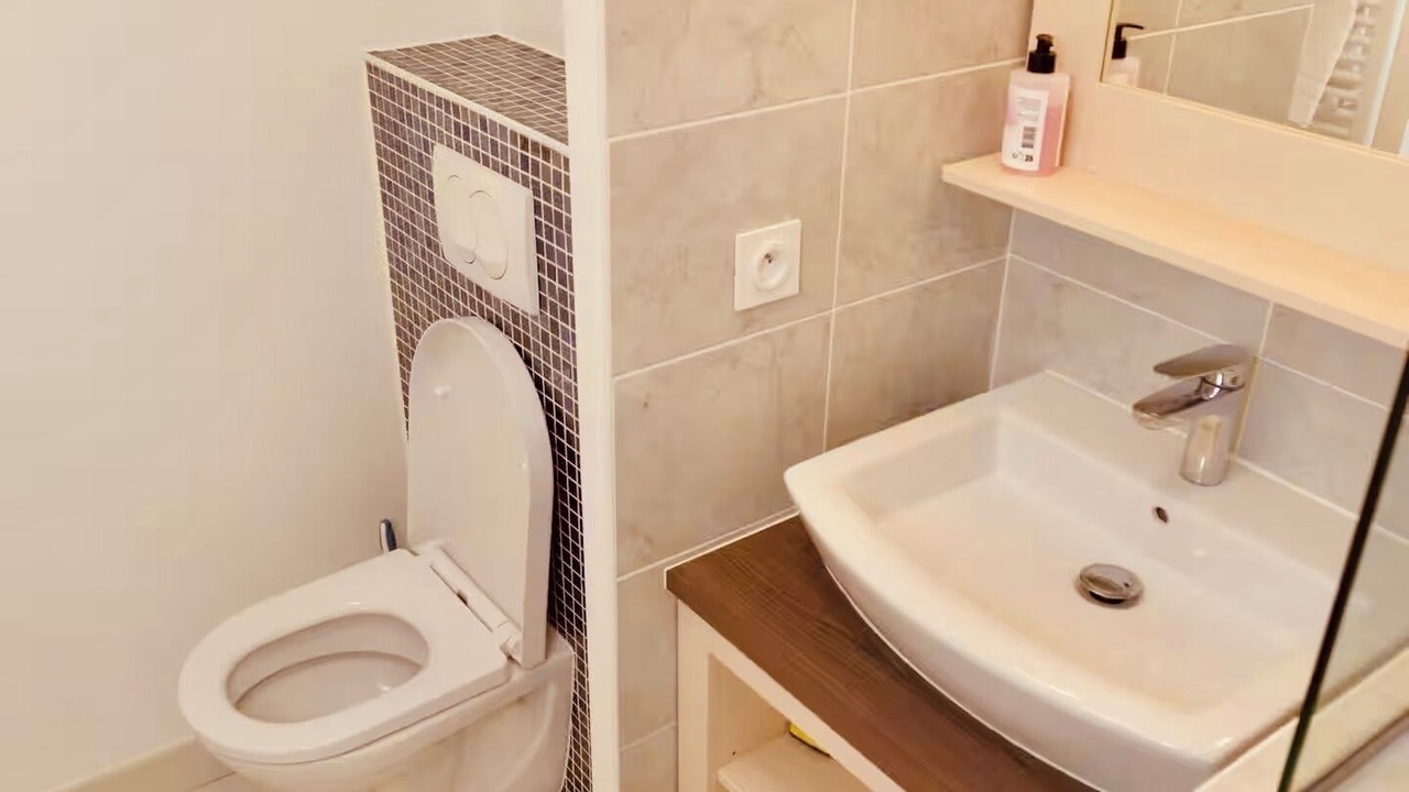 Photo of Bathroom in Branville