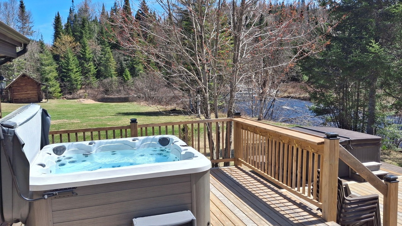 Photo of Patio Balcony in Lac-Superieur