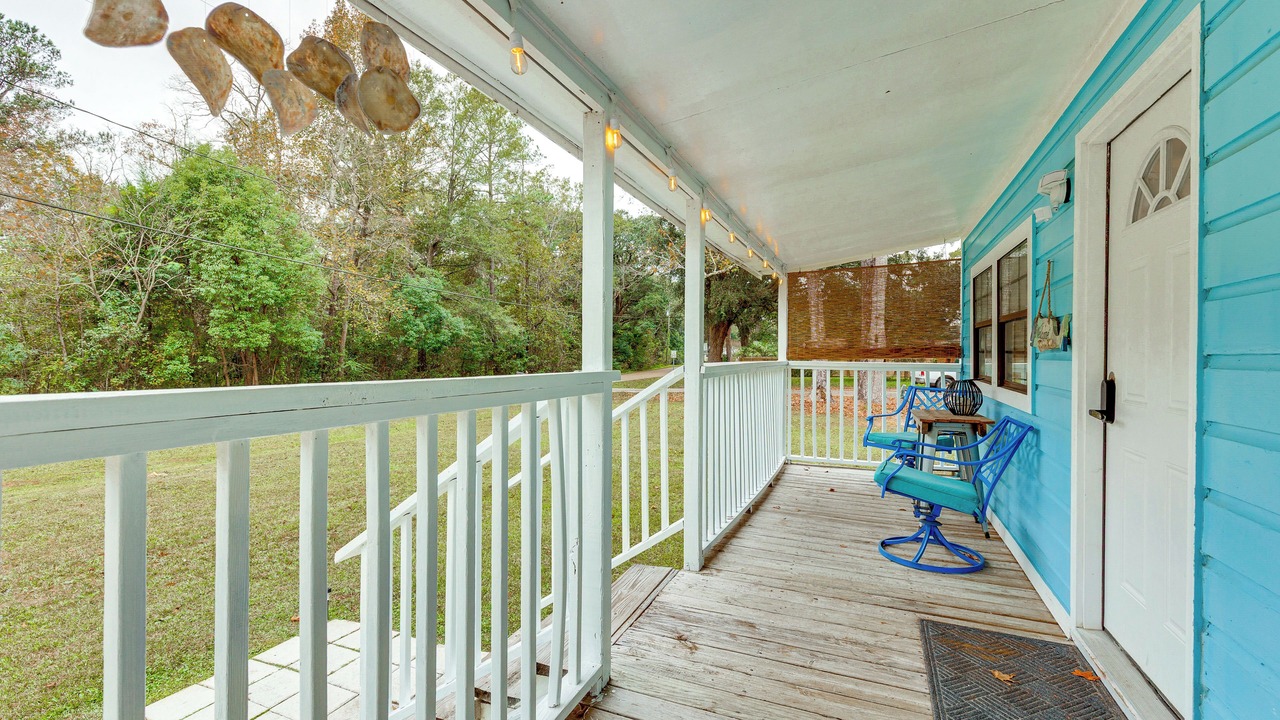 Photo of Outdoor in Theodore