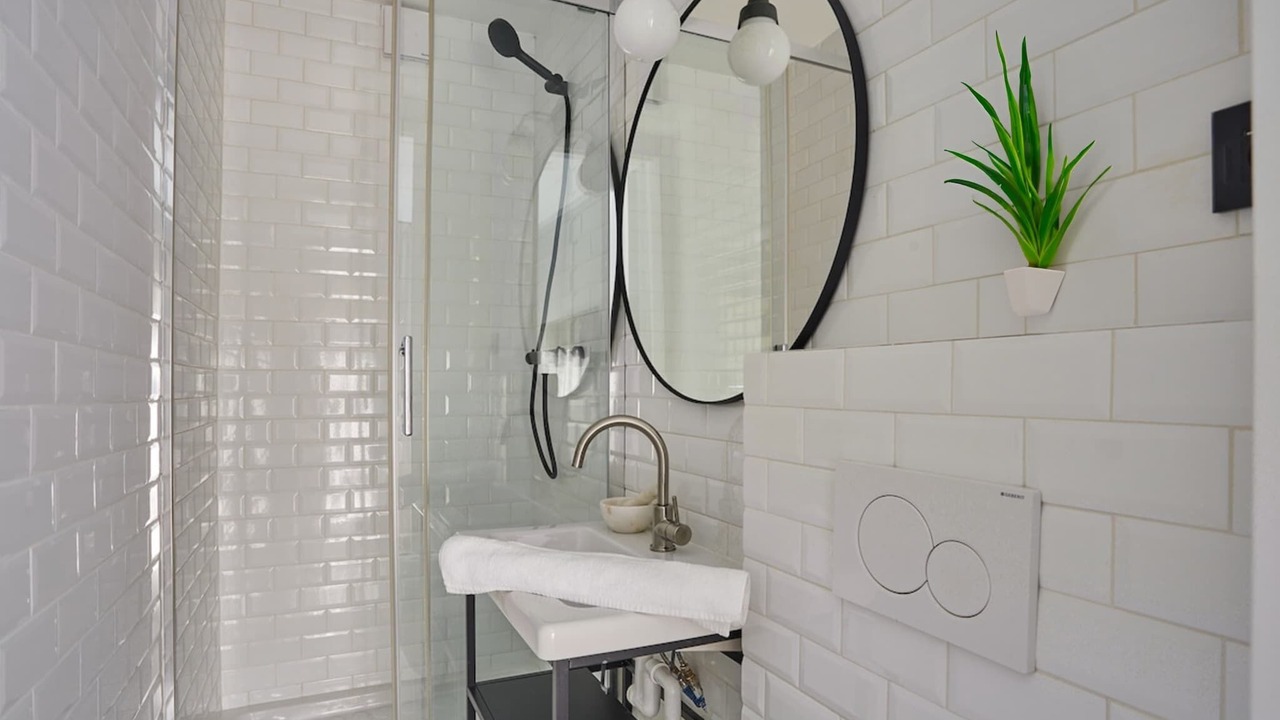 Photo of Others in Neuilly-sur-Seine