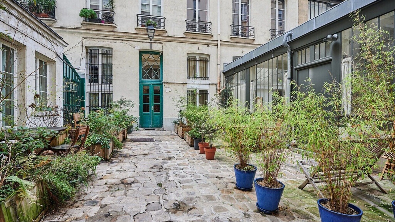 Photo of Patio Balcony in Quartier de la Porte-Saint-Denis