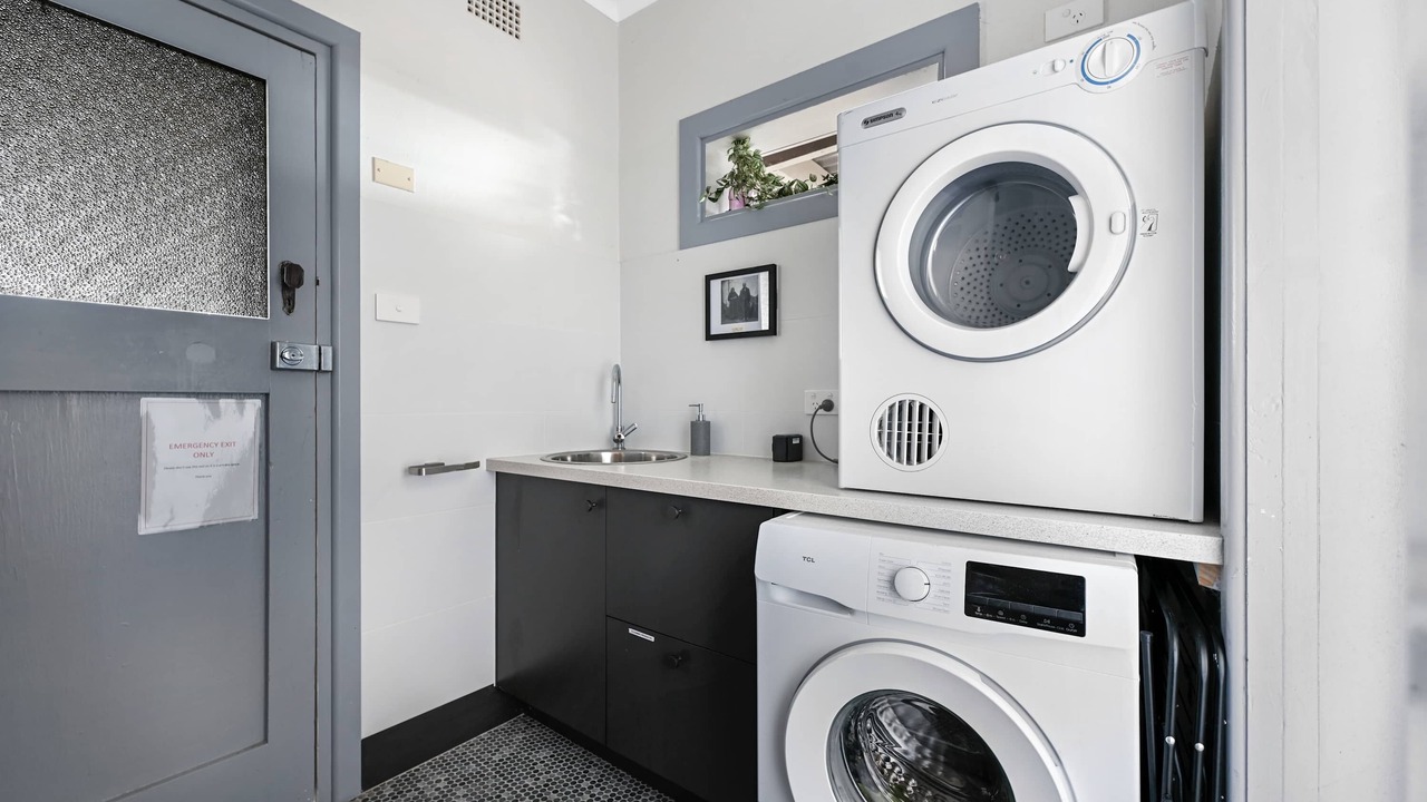 Photo of Others in Orange