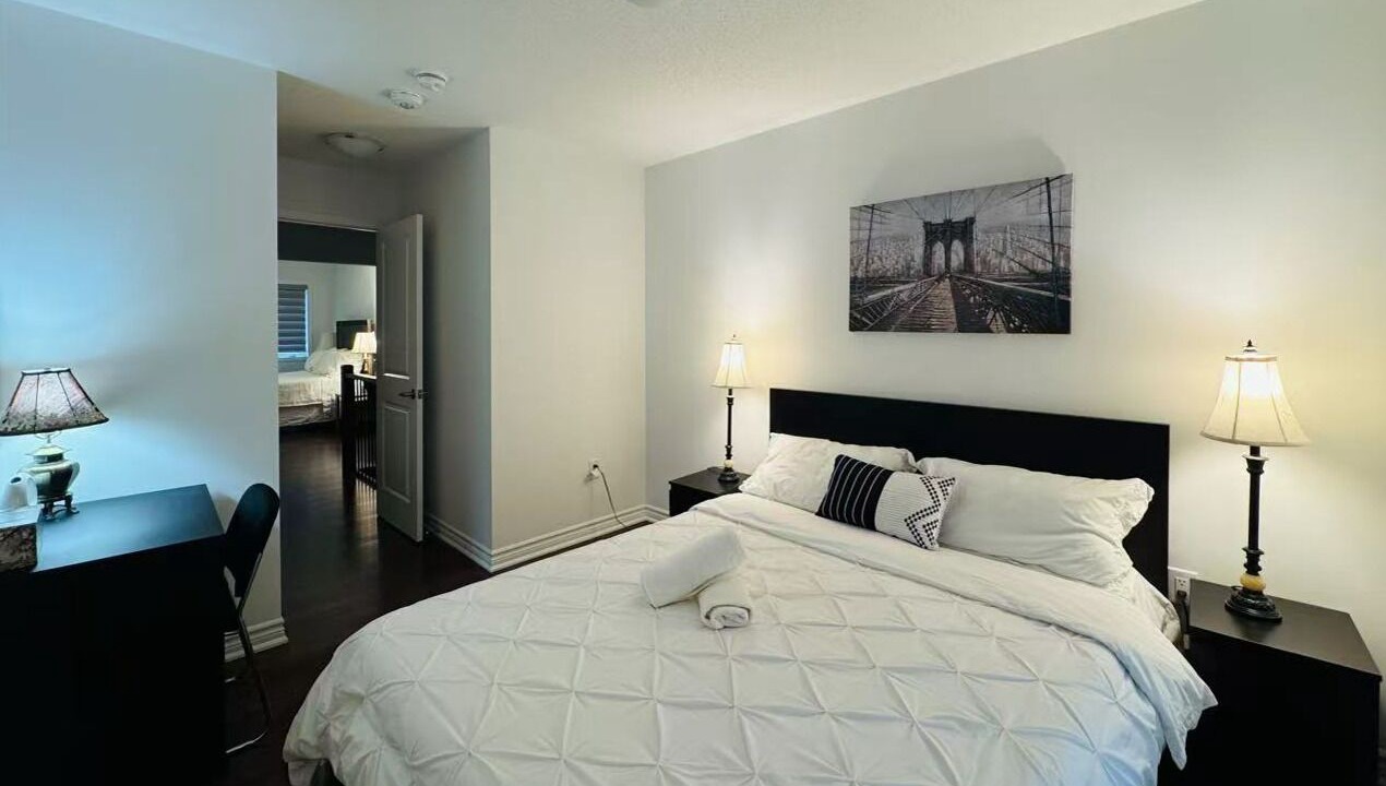 Photo of Bedroom in Oakville