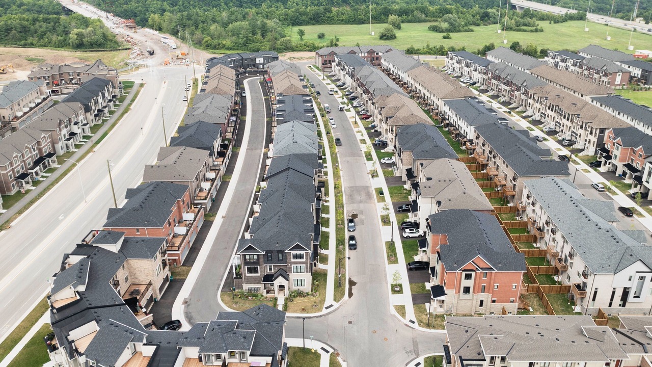 Photo of Outdoor in Oakville
