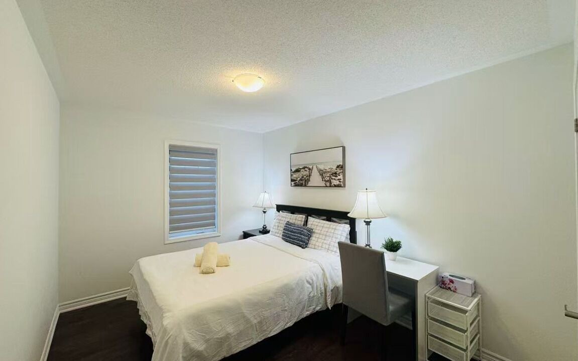 Photo of Bedroom in Oakville