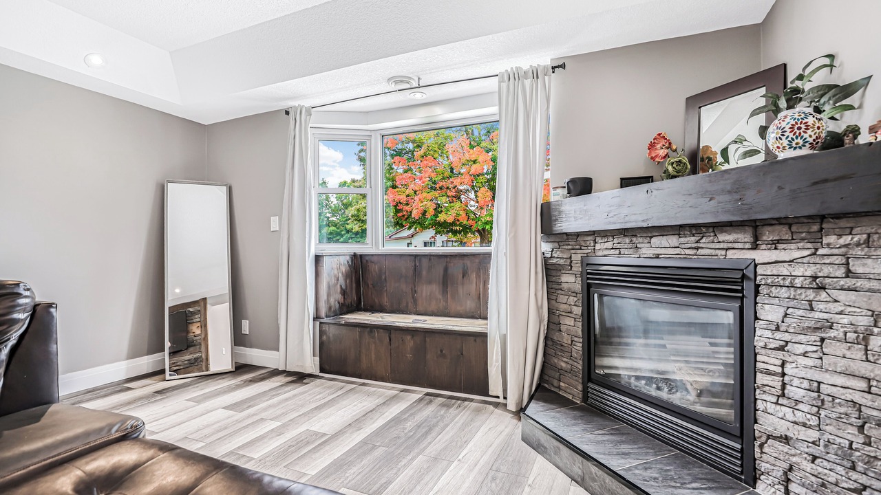 Photo of Livingroom in Port Elgin
