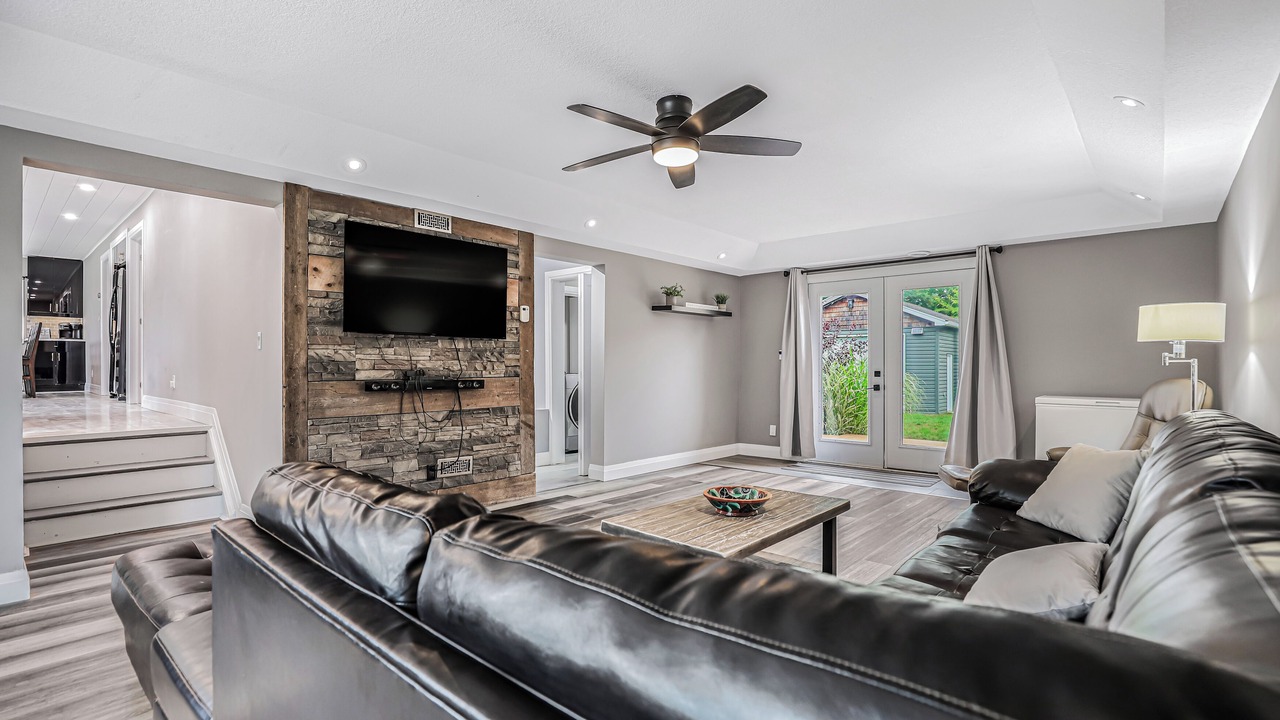 Photo of Livingroom in Port Elgin