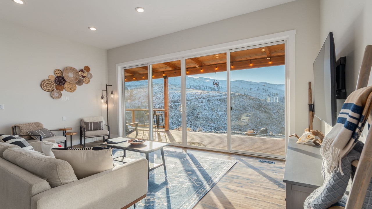 Photo of Livingroom in Pateros