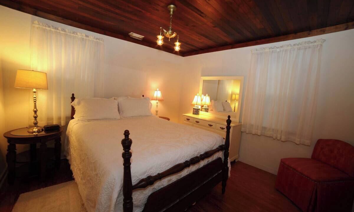 Photo of Bedroom in Aiken
