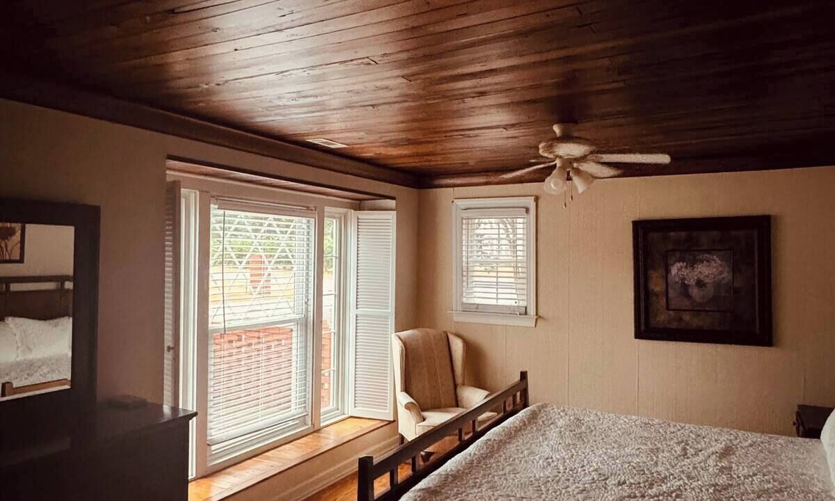 Photo of Bedroom in Aiken