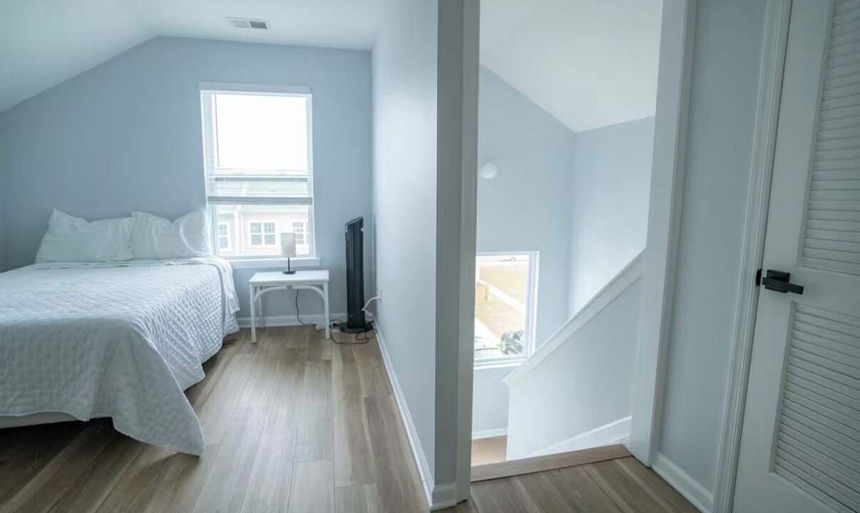 Photo of Bedroom in Neptune City