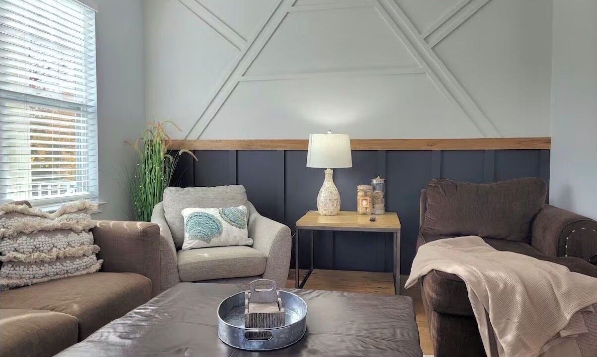 Photo of Livingroom in Neptune City