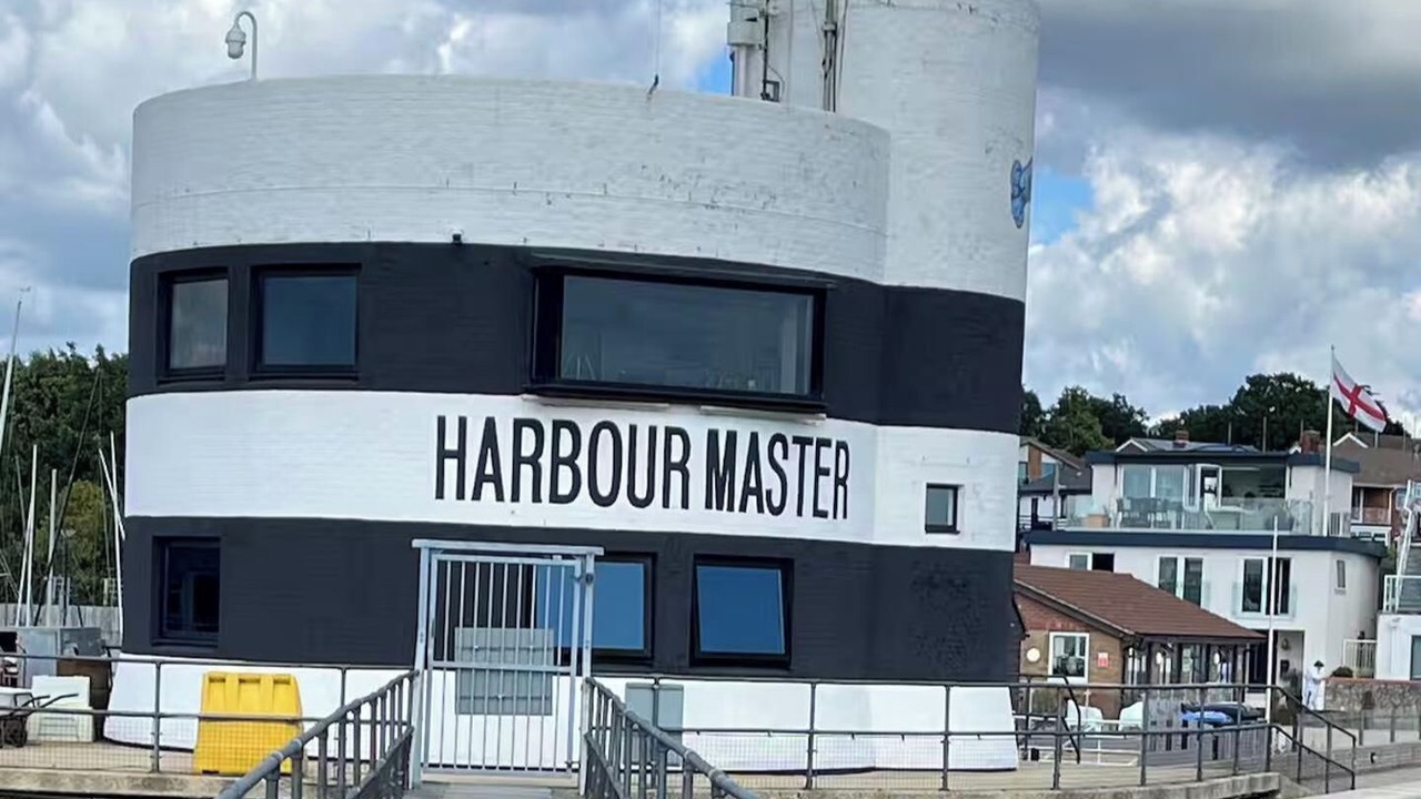 Photo of Others in Netley