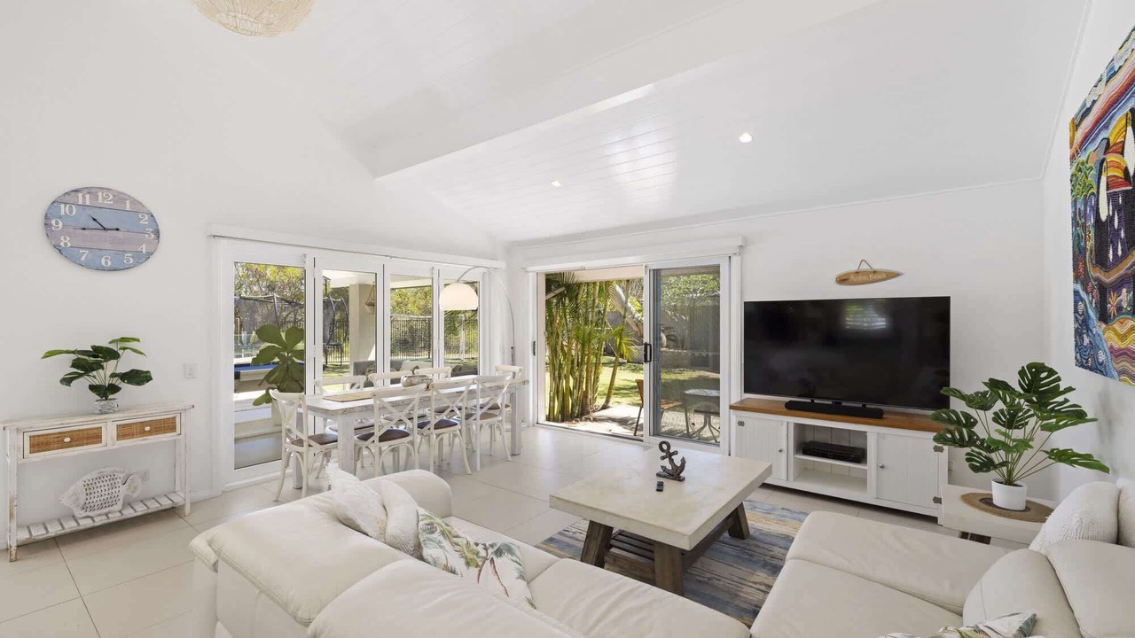 Photo of Livingroom in Avalon Beach