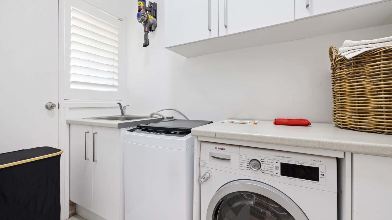 Photo of Others in Avalon Beach