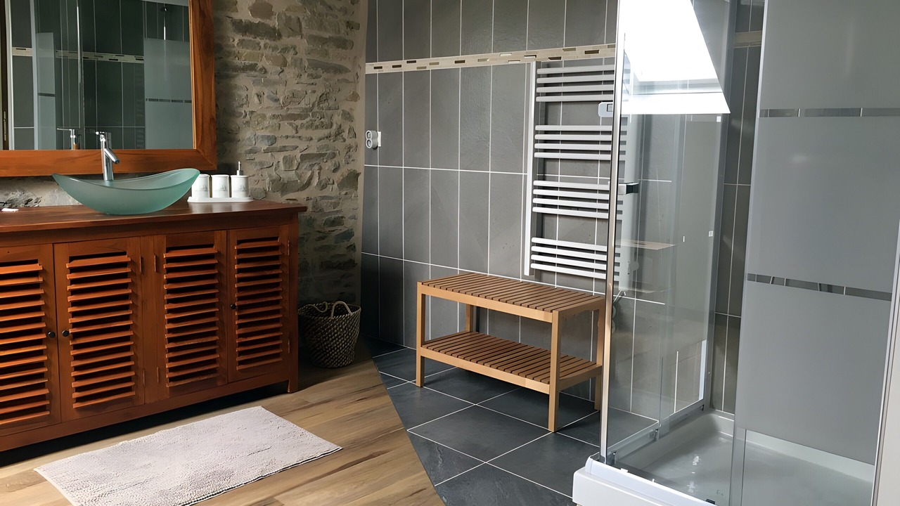 Photo of Bathroom in Martigne-Ferchaud