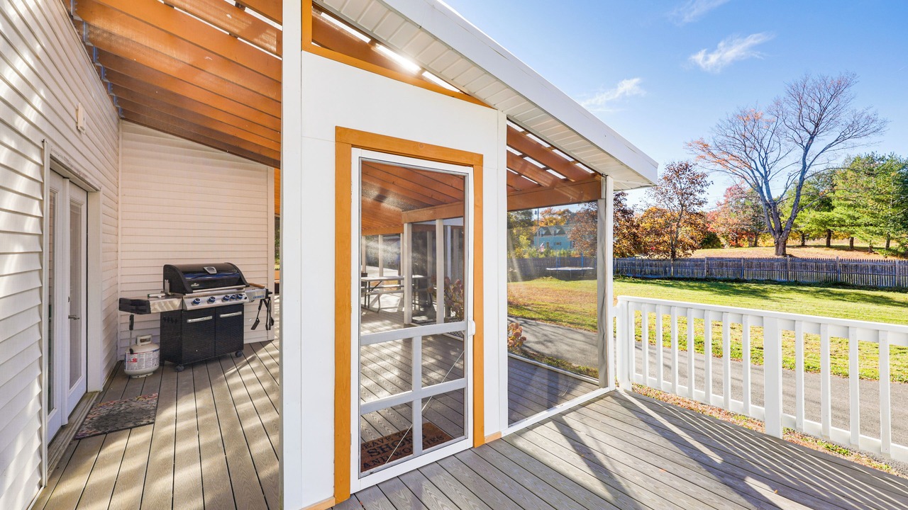 Photo of Patio Balcony in Patten