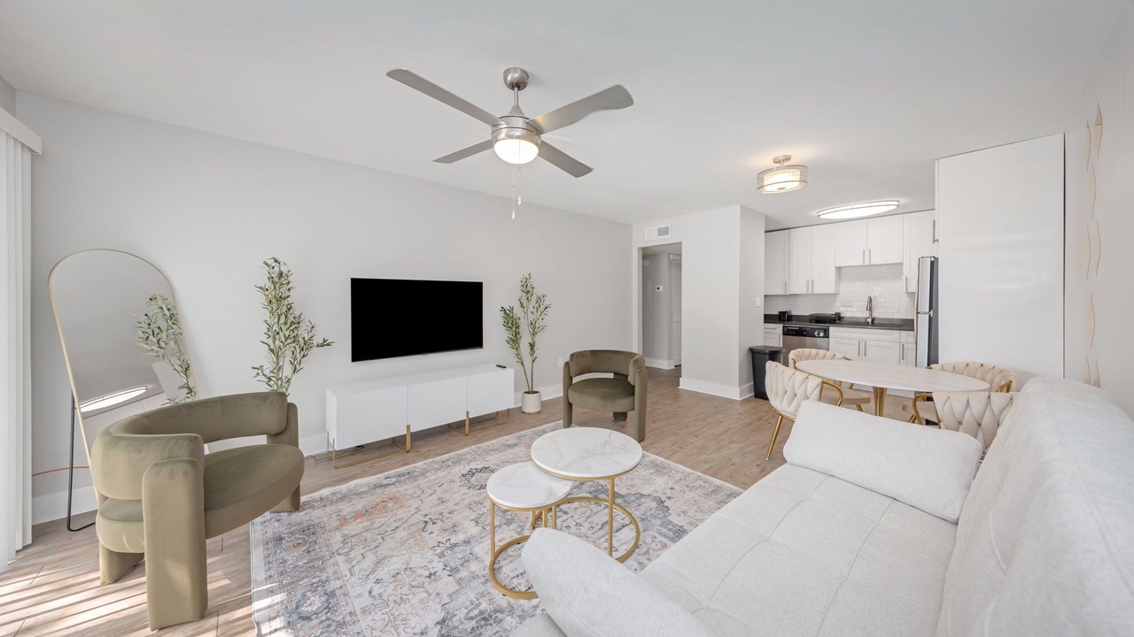 Photo of Livingroom in Beach Park